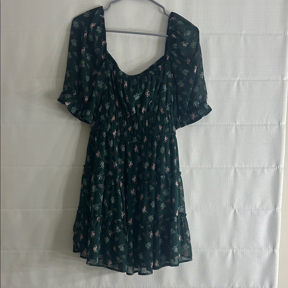 Francesca's Collections Dark Green Floral Mini Dress
